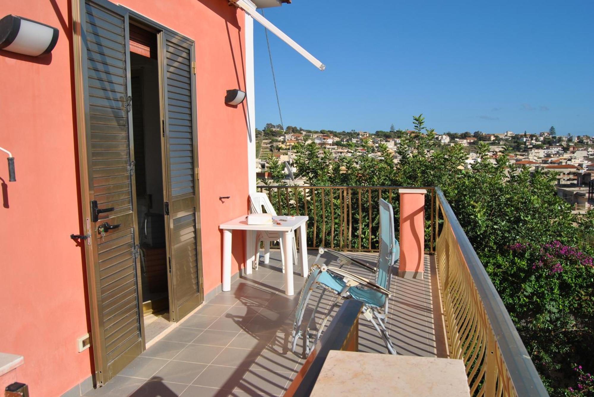 La Rosa Del Deserto Bed & Breakfast Scicli Exterior foto